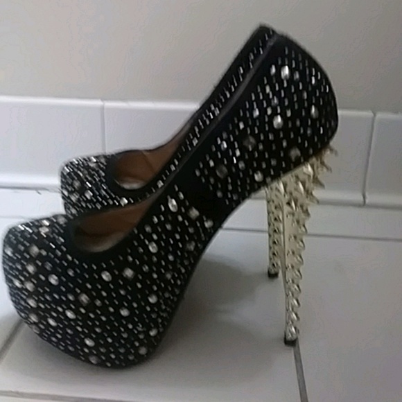 prettyheelz
